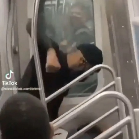 NYPD looking for a suspect who brutally beat up an Asian man on subway. 